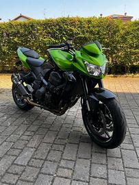 Kawasaki Z750