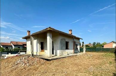 Villetta grezza da ultimare.