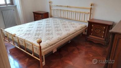 Ottone Riva Struttura Letto Matrimoniale In Ottone Cantù Letti Di