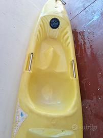 canoa monoposto gialla