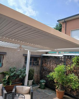 Pergola bioclimatica