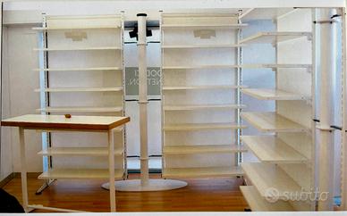 Arredamento negozio abbigliamento