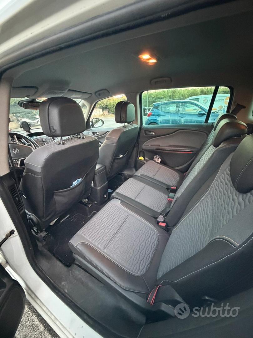 Opel Zafira 2014 photo 4