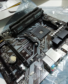 Scheda Madre + CPU Ryzen 3700X + 16 GB RAM