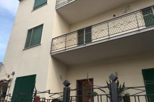 4 vani e doppi accessori