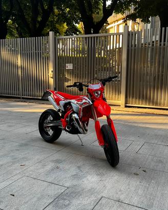 BETA 125 xpro 2025 2t + OMAGGIO