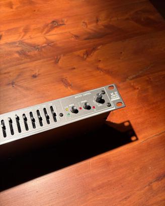 Rane ME 30 Equalizzatore grafico