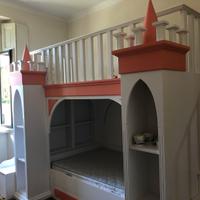 Cameretta - Letto a forma di castello principessa