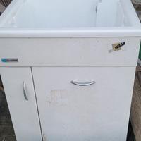 Mobile Lavatoio (Lavandino) in Resina 