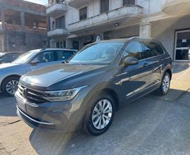 Volkswagen Tiguan 2.0 TDI 150 CV SCR DSG Life