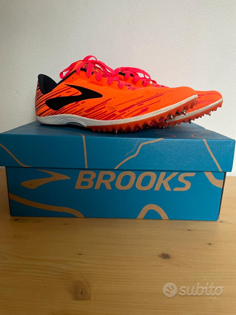 Scarpe chiodate mezzofondo discount brooks