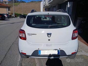 Dacia Sandero Stepway 1.5 dci 90 cv