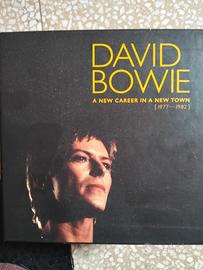 D. Bowie - A New Career in a New Town
