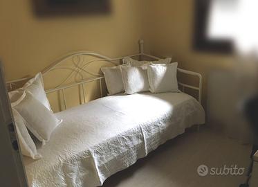 Divano letto in ferro