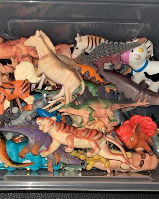 Animali vari di plastica  giocare 