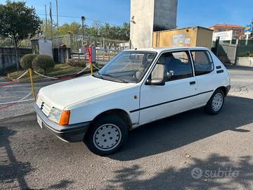 Peugeot 205 20cl12