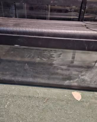 acquario pet company da 100 litri