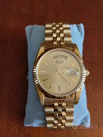 Bulova Day - Date Quartz  anno 1993
