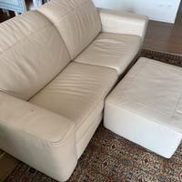 Divano letto con pouf  in pelle