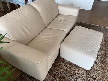 Divano letto con pouf  in pelle