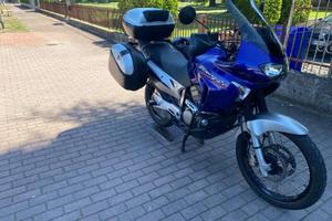 Honda transalp 650