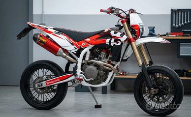 in arrivo Husqvarna 450 RR 2010