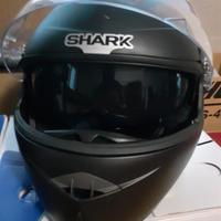  caschi shark e giubbotto moto 