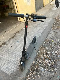 Monopattino elettrico a 150€