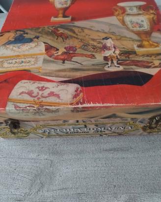 Scatola vintage di legno 