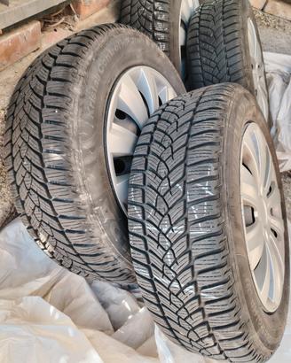 gomme termiche invernali con cerchi per Renault