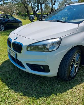 BMW Serie 2 A.T. 216d  Full Optional