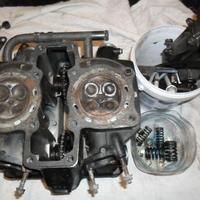 Honda VF 400  testate 83/84