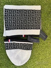 set cappello e sciarpa Tommy Hilfigher nuovi