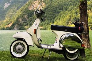 Cofani laterali cromati Vespa PX-PE 125-150-200