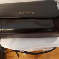Borsa in morbida pelle. Brand Mario Valentino