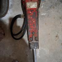 martello x escavatore  da 100 kg
