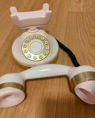 Telefono rosa
