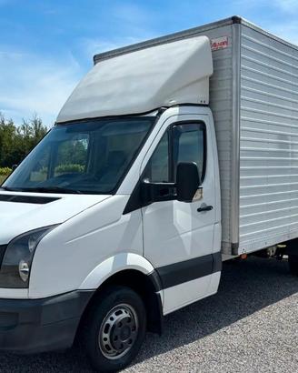 VW CRAFTER BOXATO KM 111000 €11.000 IVA INCLUSA