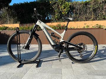 YT DECOY SHRED taglia L- Carbon, Enduro/All Around