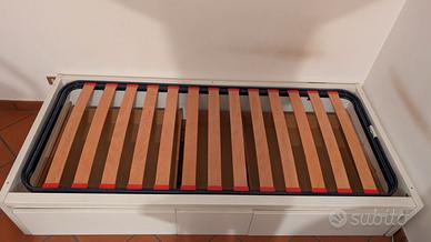Letto in legno laccato 80x200 rete doghe