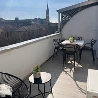Monolocale ultimo piano con terrazzo vivibile