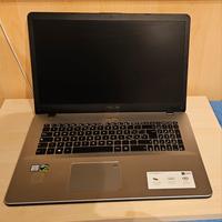 PC ASUS Vivobook pro 17