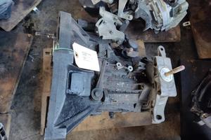 Cambio FIAT DOBLO 1910cc D del 2002