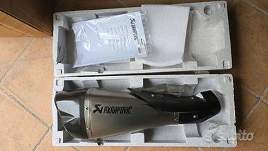 Terminale Akrapovic slip-on ktm superDuke 1290 r