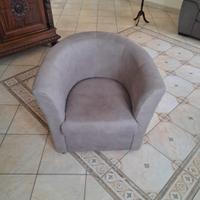 poltrone in pelle con  rotelle