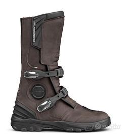 Stivali da moto Gaerne G-Midland Aquatech marrone