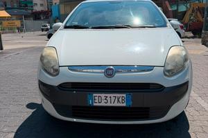 FIAT PUNTO ADDATA AI NEOPATENTATI