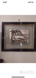 Quadro incorniciato con bassorilievk in argento