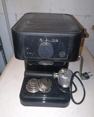 macchina del caffè DeLonghi 