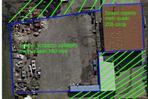 Stabile con piazzale Rosà